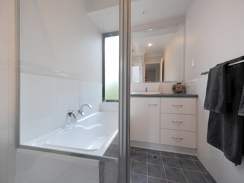 2/24 St Leonards Street, Mosman Park WA 6012