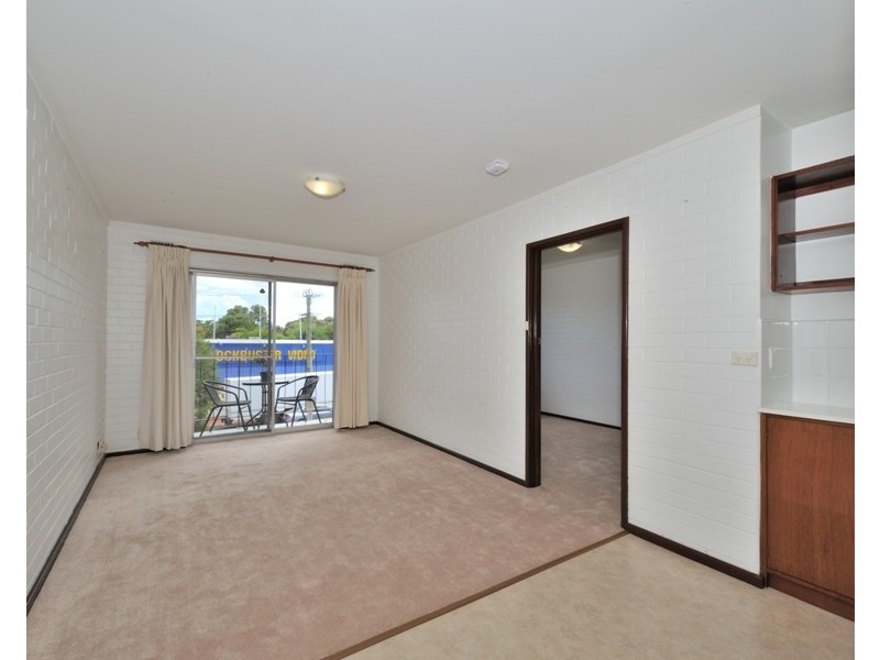 8/245 Cambridge Street, Wembley WA 6014