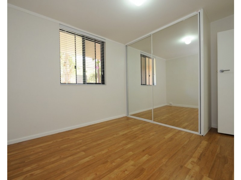 120/2 Murray Avenue, Mosman Park WA 6012