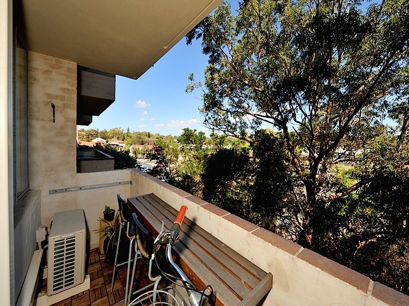 56/4 Dover Court, Mosman Park WA 6012