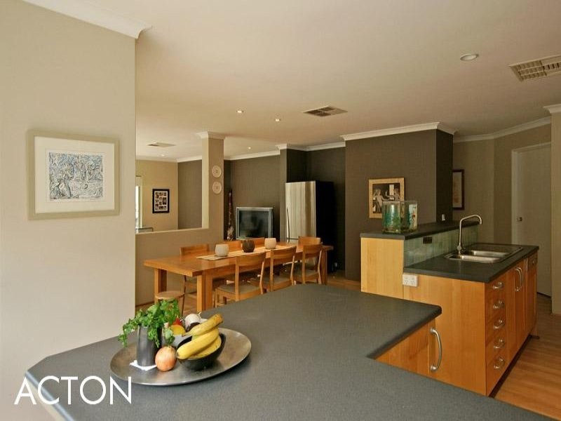 42 Somerset Crescent, Mosman Park WA 6012