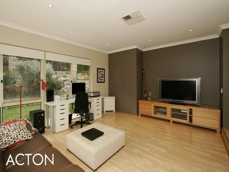 42 Somerset Crescent, Mosman Park WA 6012