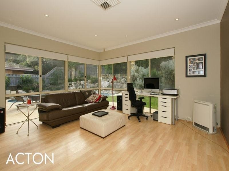 42 Somerset Crescent, Mosman Park WA 6012