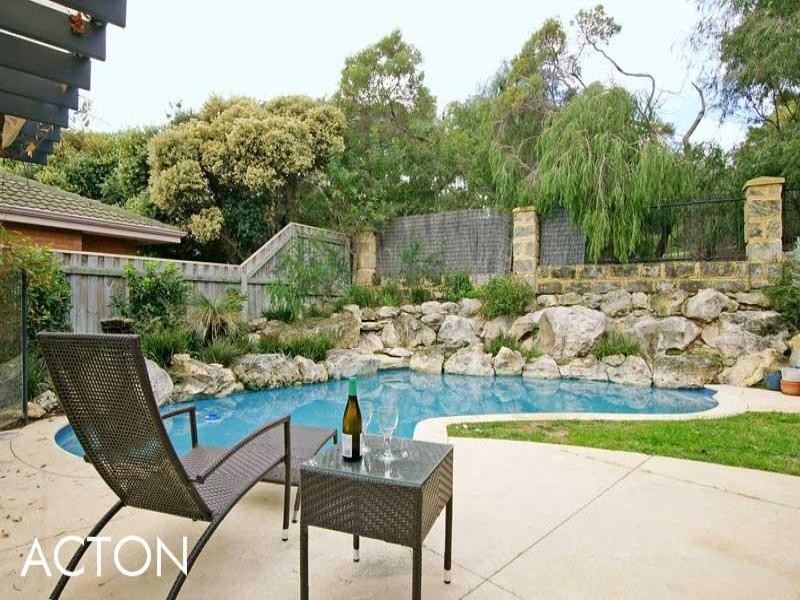 42 Somerset Crescent, Mosman Park WA 6012