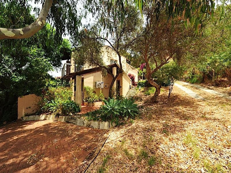 14B Reservoir Close, Mosman Park WA 6012