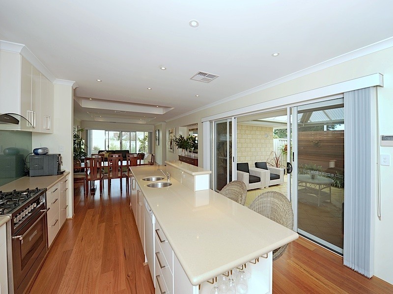 6 Doyle Street, Mosman Park WA 6012