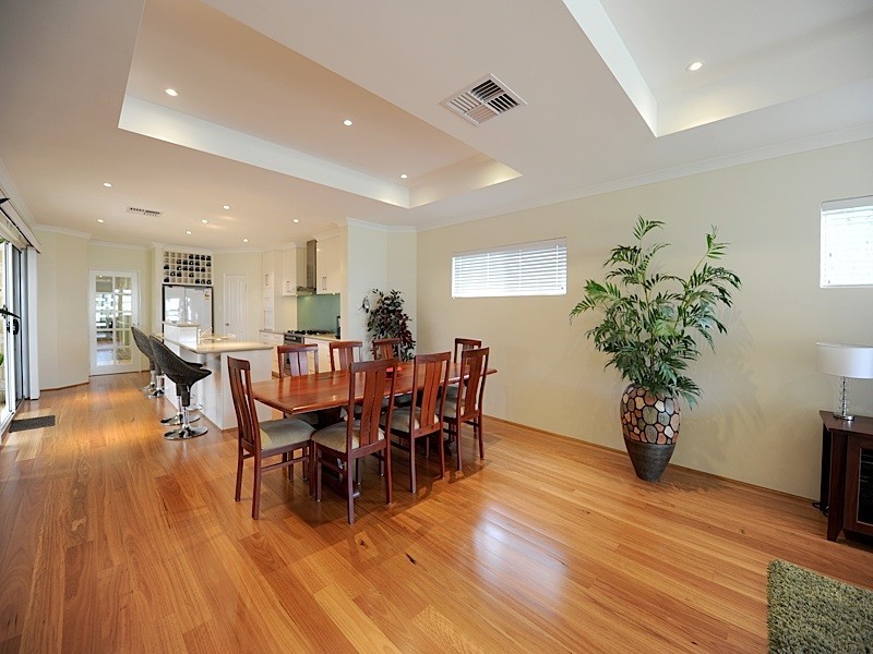 6 Doyle Street, Mosman Park WA 6012
