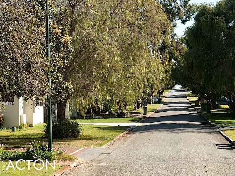 15 Minora Road, Dalkeith WA 6009