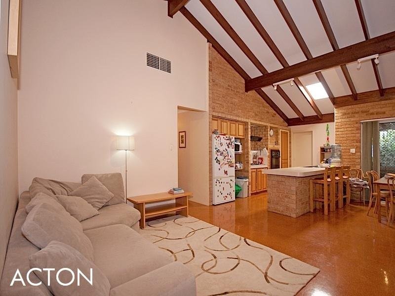 15 Minora Road, Dalkeith WA 6009