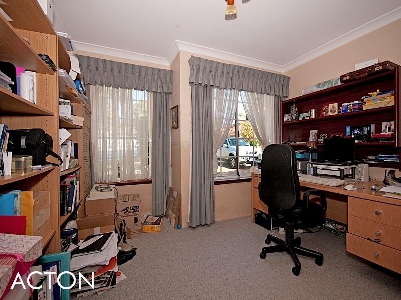 15 Minora Road, Dalkeith WA 6009