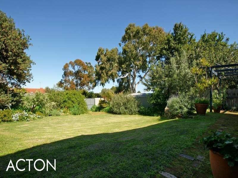 60 Samson Street, Mosman Park WA 6012