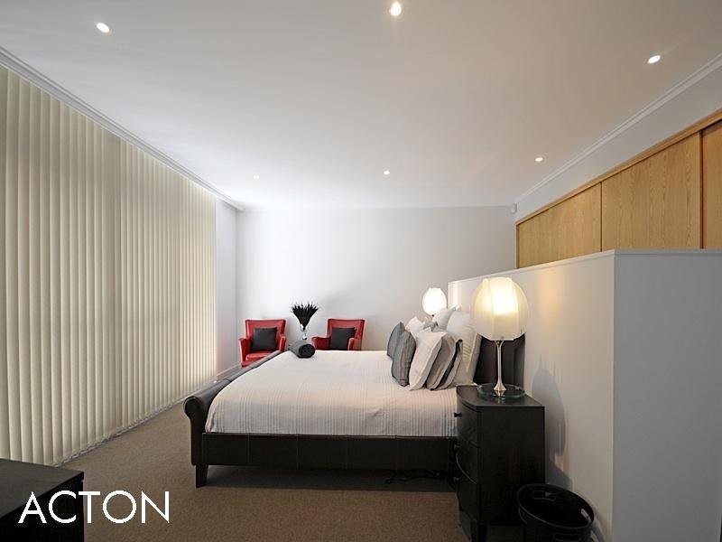 24 Lupin Hill Grove, Nedlands WA 6009