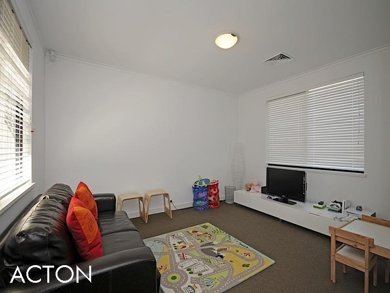 24 Lupin Hill Grove, Nedlands WA 6009