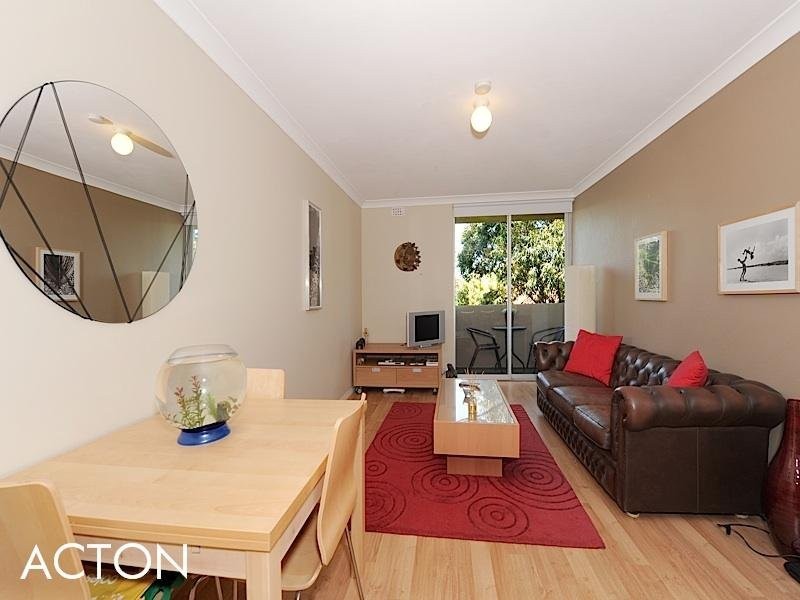 43/4 Dover Court, Mosman Park WA 6012