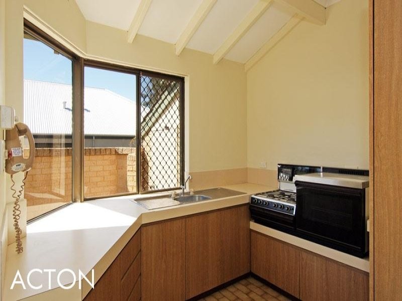 3/28 Brighton Street, Cottesloe WA 6011