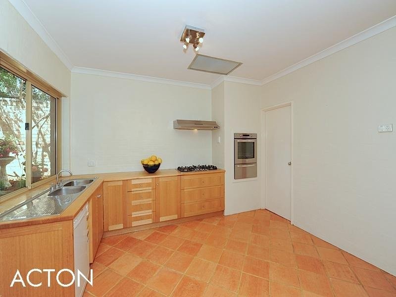 12A Salisbury Street, Cottesloe WA 6011