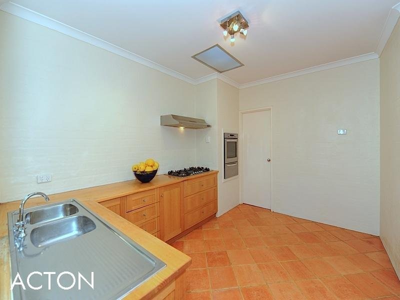 12A Salisbury Street, Cottesloe WA 6011