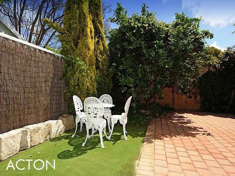 12A Salisbury Street, Cottesloe WA 6011