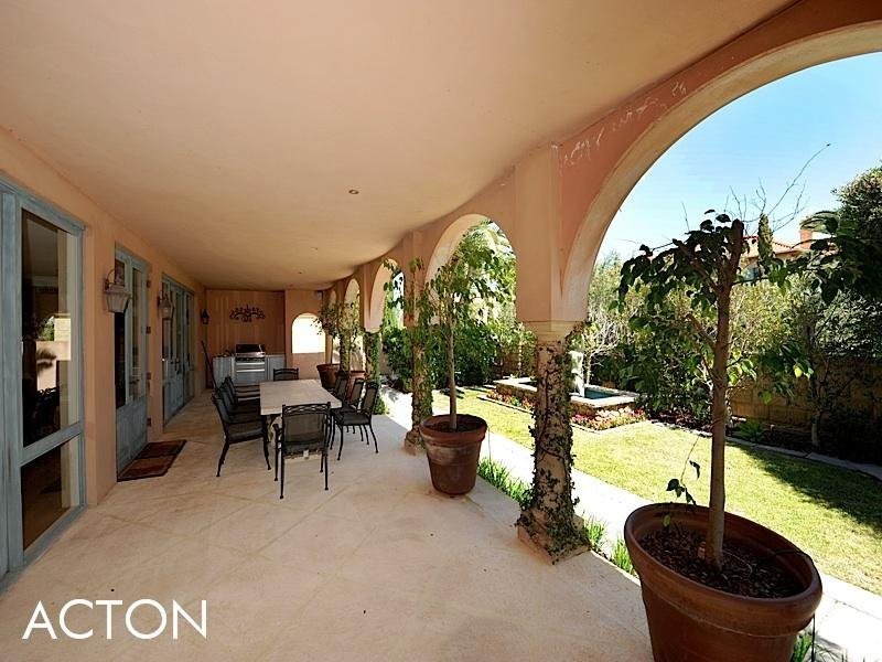 40 Saddington Crescent, Mosman Park WA 6012