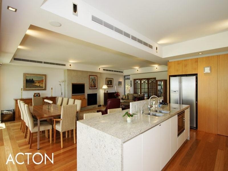 1/7 Pearse Street, Cottesloe WA 6011