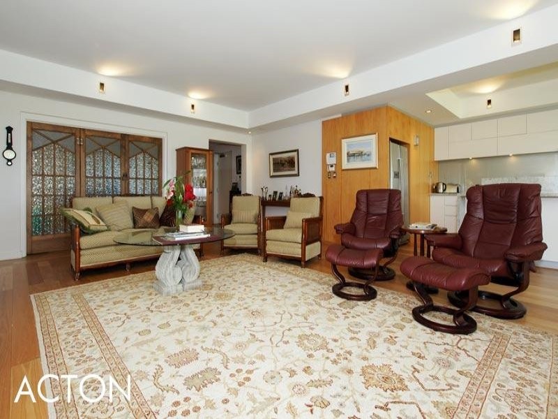 1/7 Pearse Street, Cottesloe WA 6011