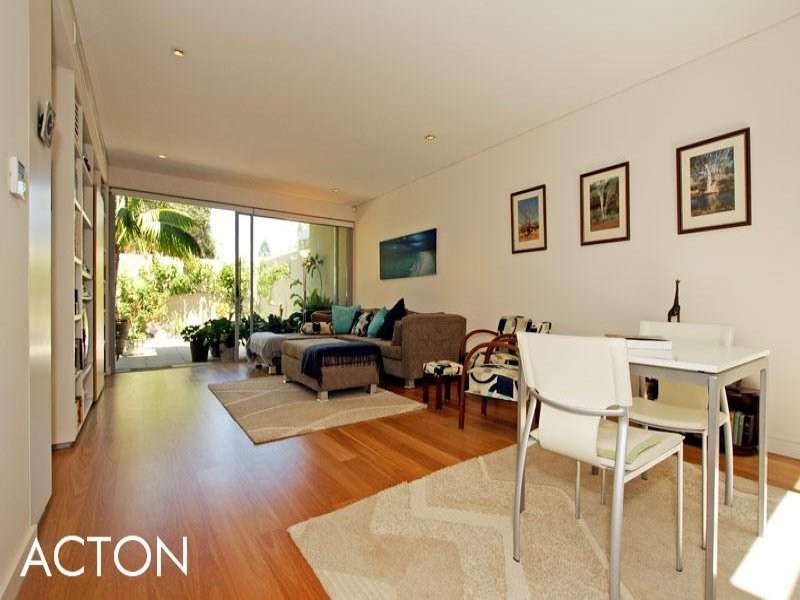 1/7 Pearse Street, Cottesloe WA 6011