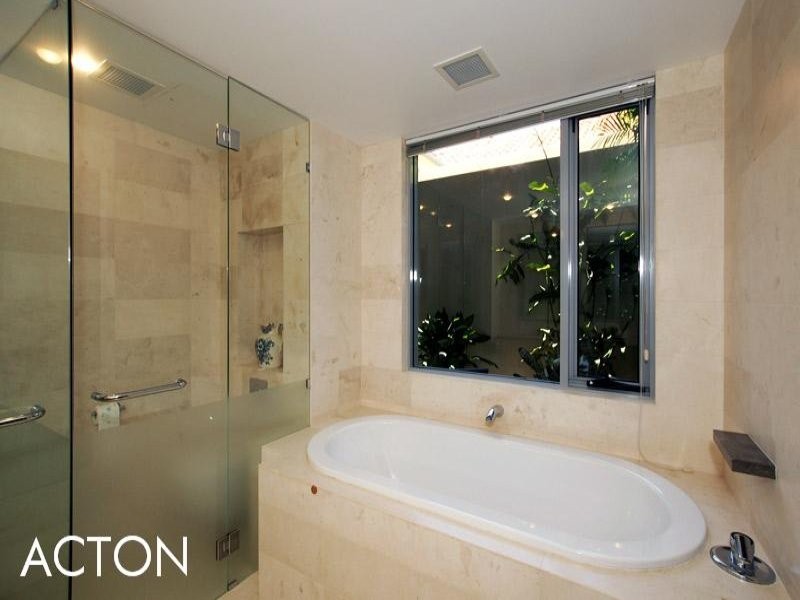 1/7 Pearse Street, Cottesloe WA 6011