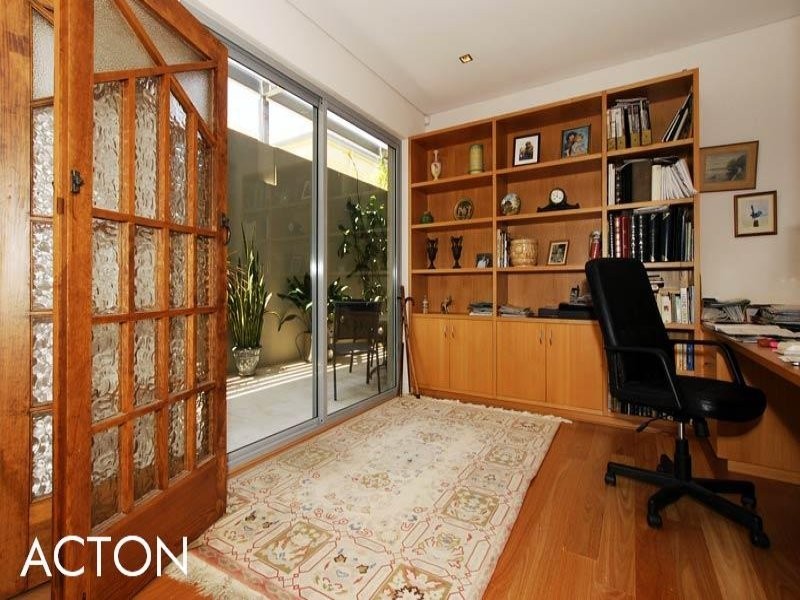 1/7 Pearse Street, Cottesloe WA 6011