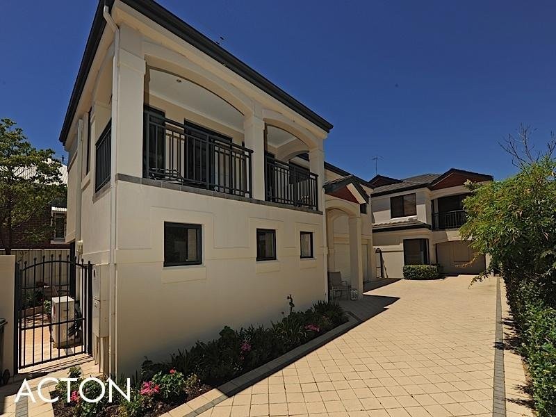 2/24 St Leonards Street, Mosman Park WA 6012