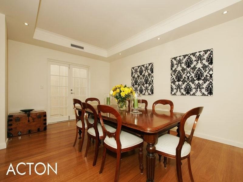 31 Philip Road, Dalkeith WA 6009