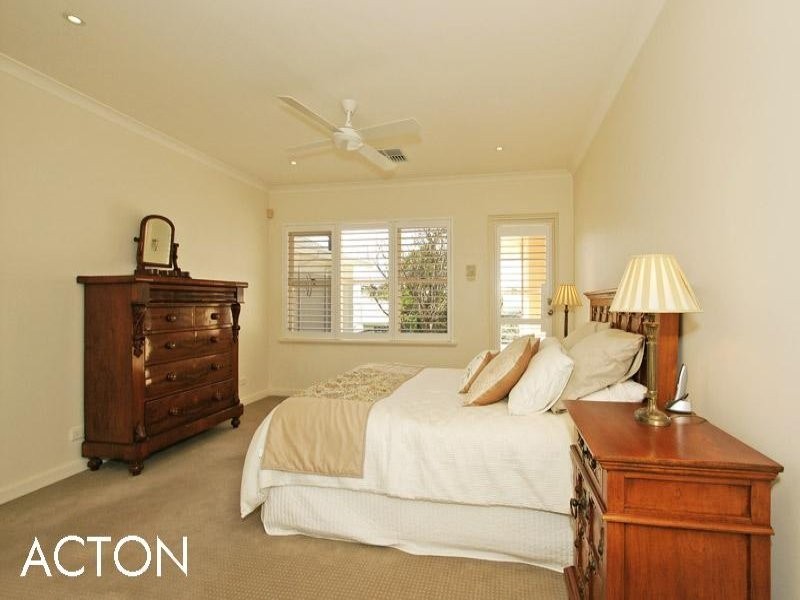 31 Philip Road, Dalkeith WA 6009