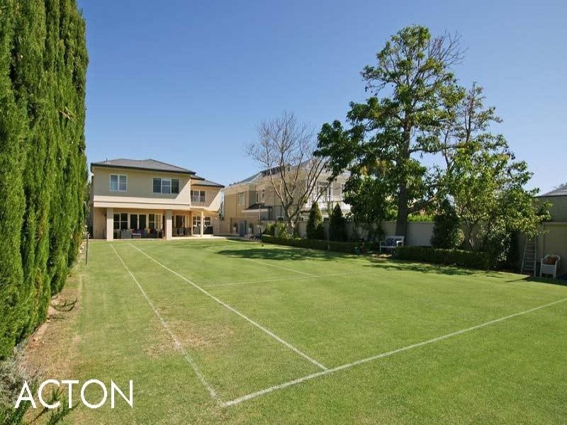 31 Philip Road, Dalkeith WA 6009