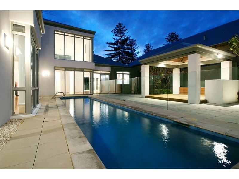 42 Broome Street, Cottesloe WA 6011