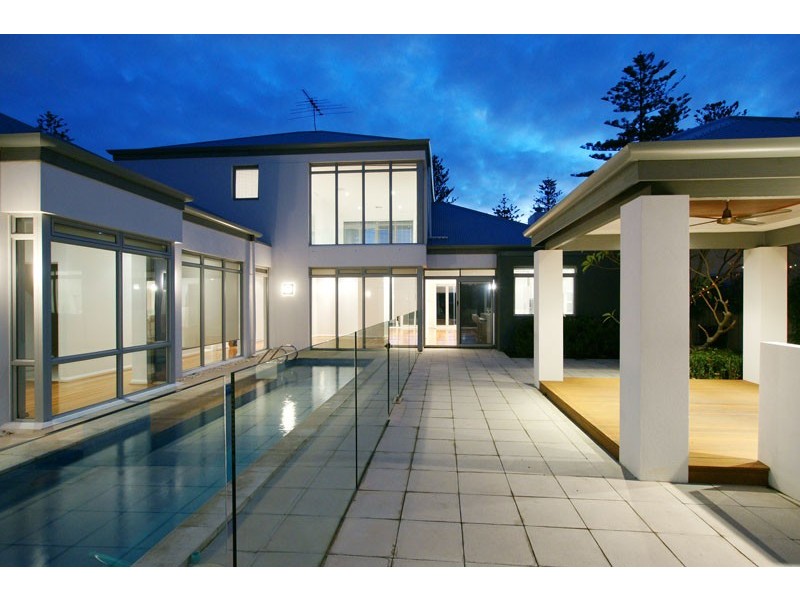 42 Broome Street, Cottesloe WA 6011