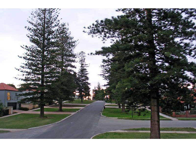 42 Broome Street, Cottesloe WA 6011