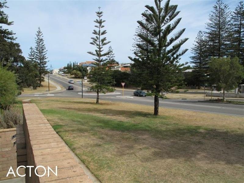 3/148 Broome Street, Cottesloe WA 6011