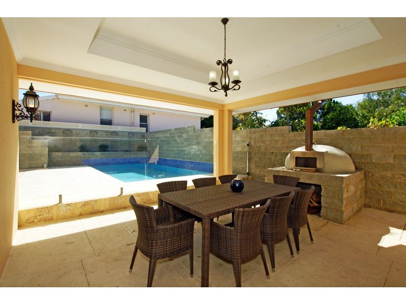 68 Napier Street, Cottesloe WA 6011