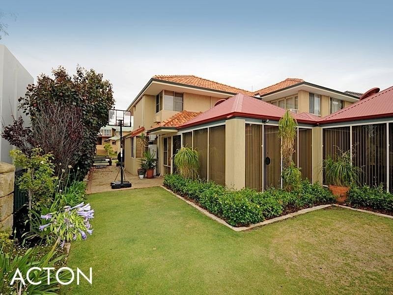 24 Vlamingh Parade, Mosman Park WA 6012
