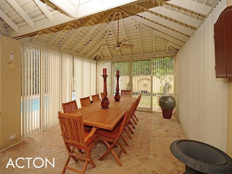 24 Vlamingh Parade, Mosman Park WA 6012