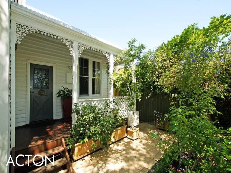 12 Caxton Road, Claremont WA 6010