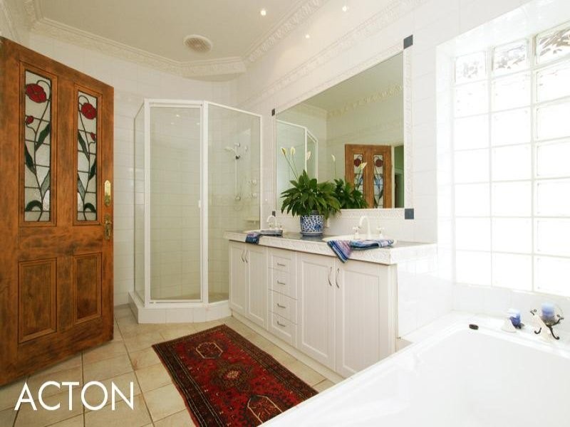 12 Caxton Road, Claremont WA 6010