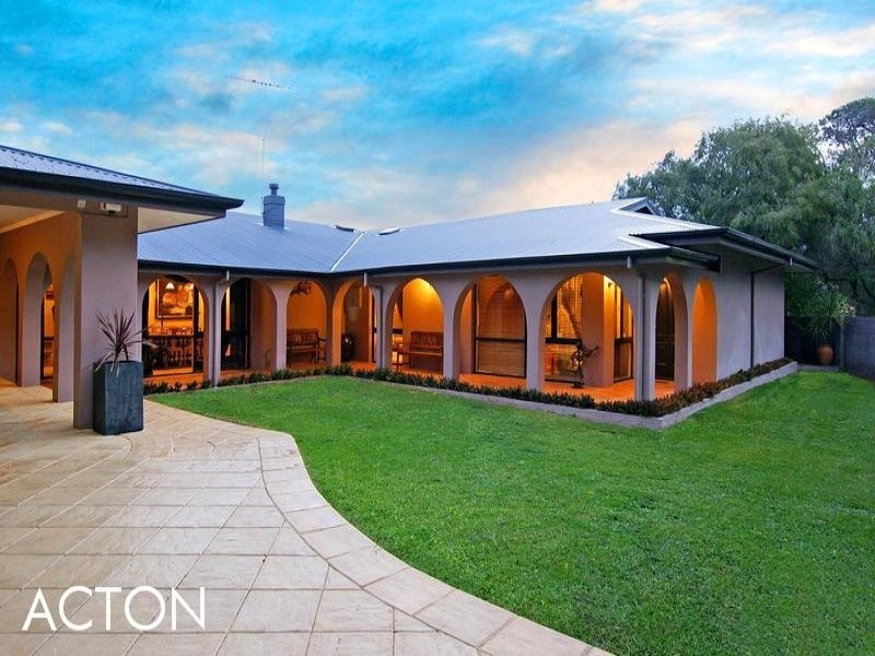 44 Johnston Street, Peppermint Grove WA 6011