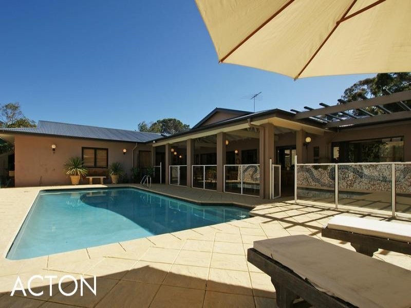 44 Johnston Street, Peppermint Grove WA 6011