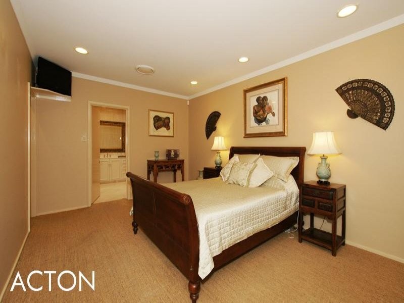 44 Johnston Street, Peppermint Grove WA 6011