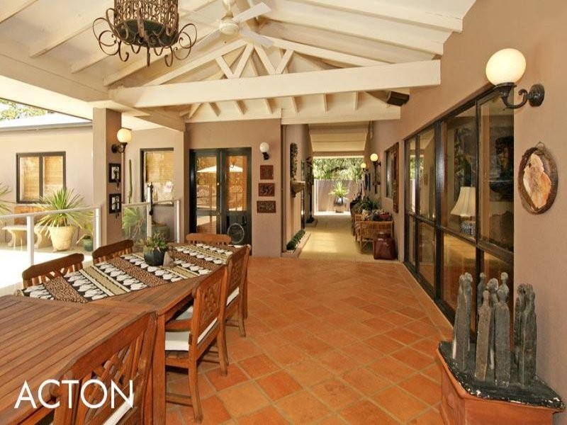 44 Johnston Street, Peppermint Grove WA 6011