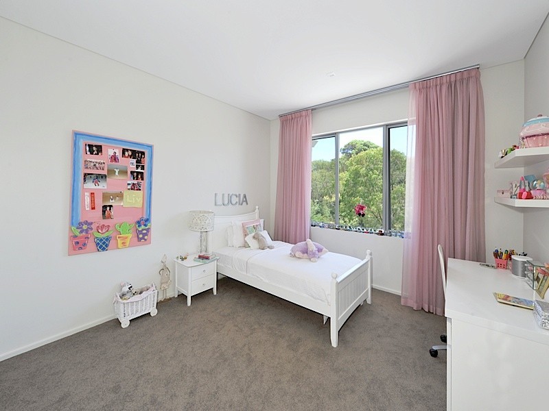 2 Nailsworth Street, Cottesloe WA 6011