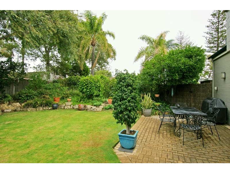 16 Wood Street, Swanbourne WA 6010