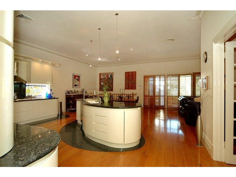 19 John Street, Cottesloe WA 6011