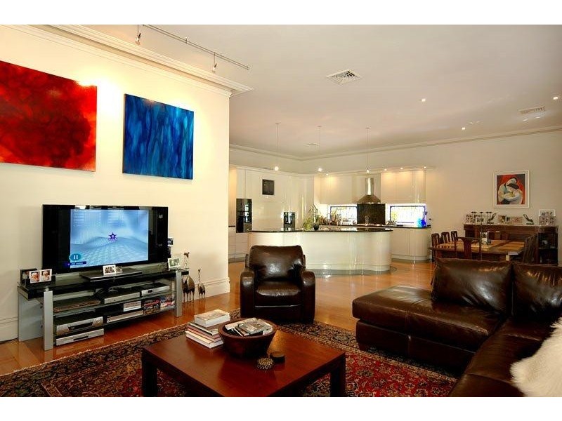 19 John Street, Cottesloe WA 6011