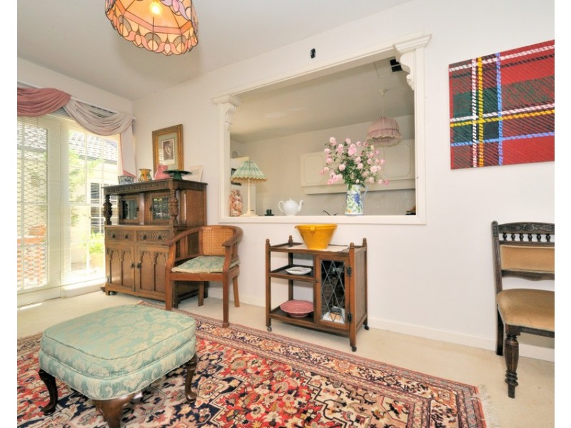 2/128 Forrest Street, Cottesloe WA 6011